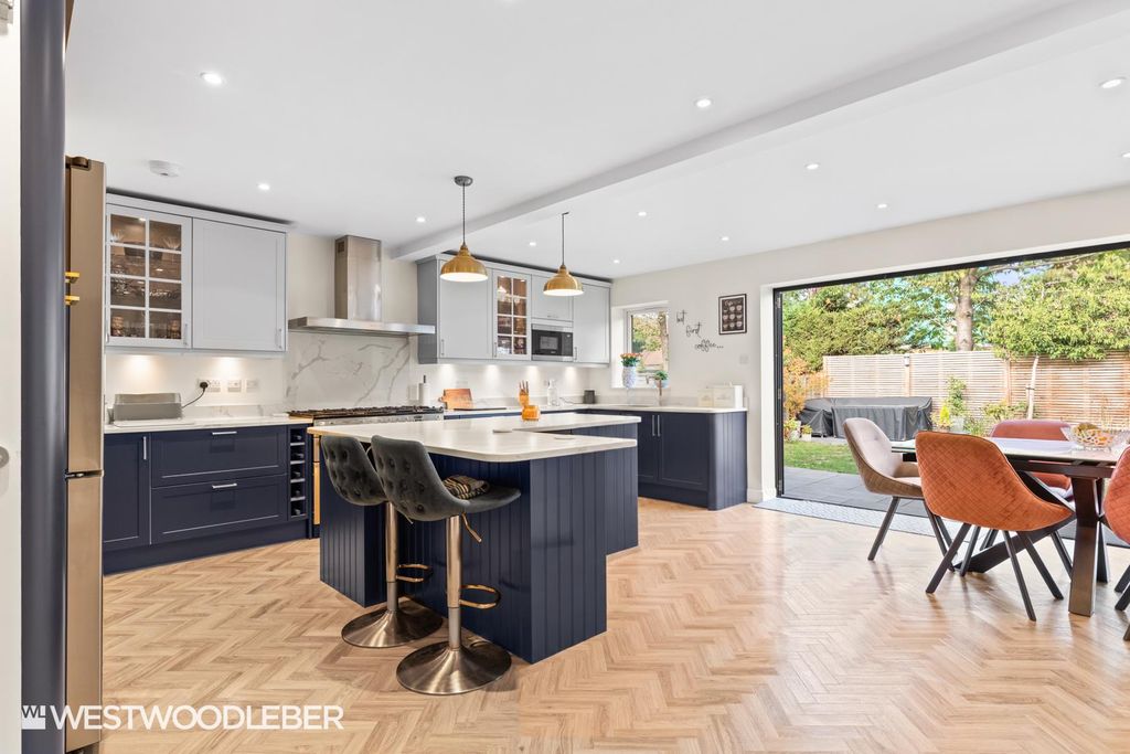 Property photo 2 of 24 Londonroad_20.Jpg