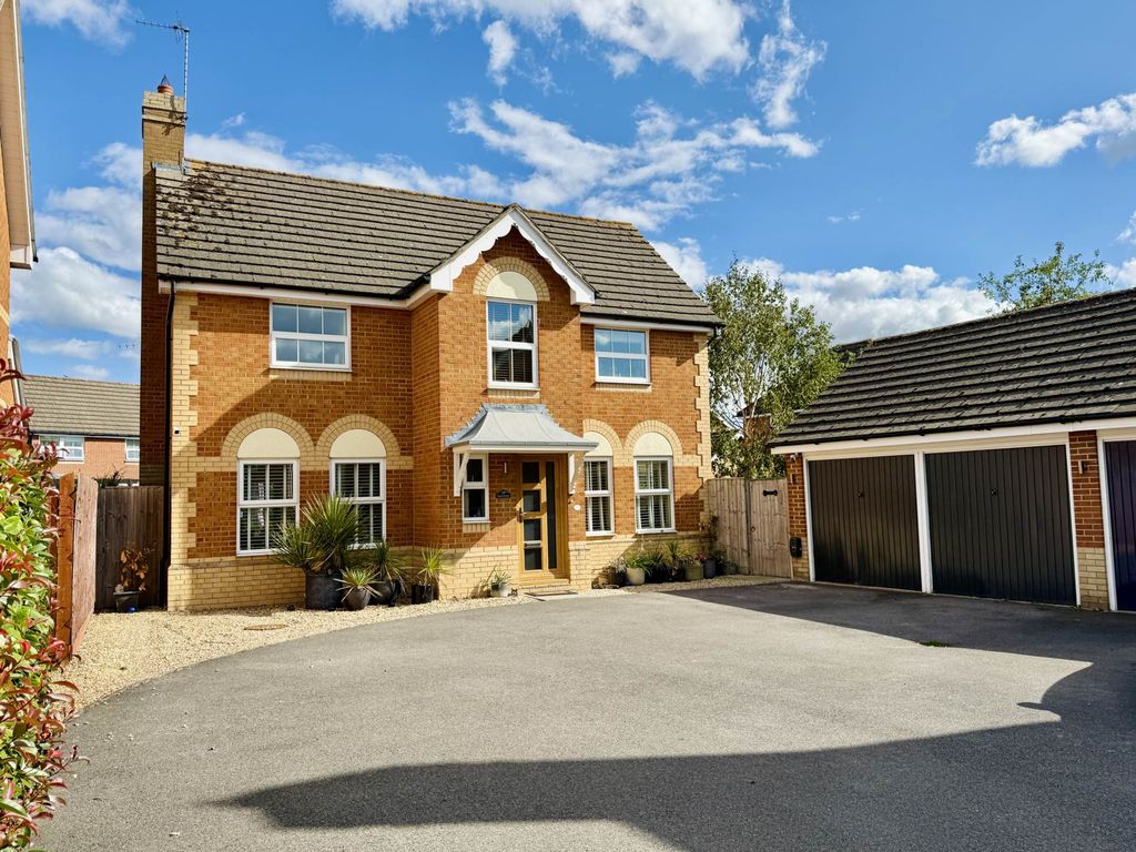 Property photo 1 of 29