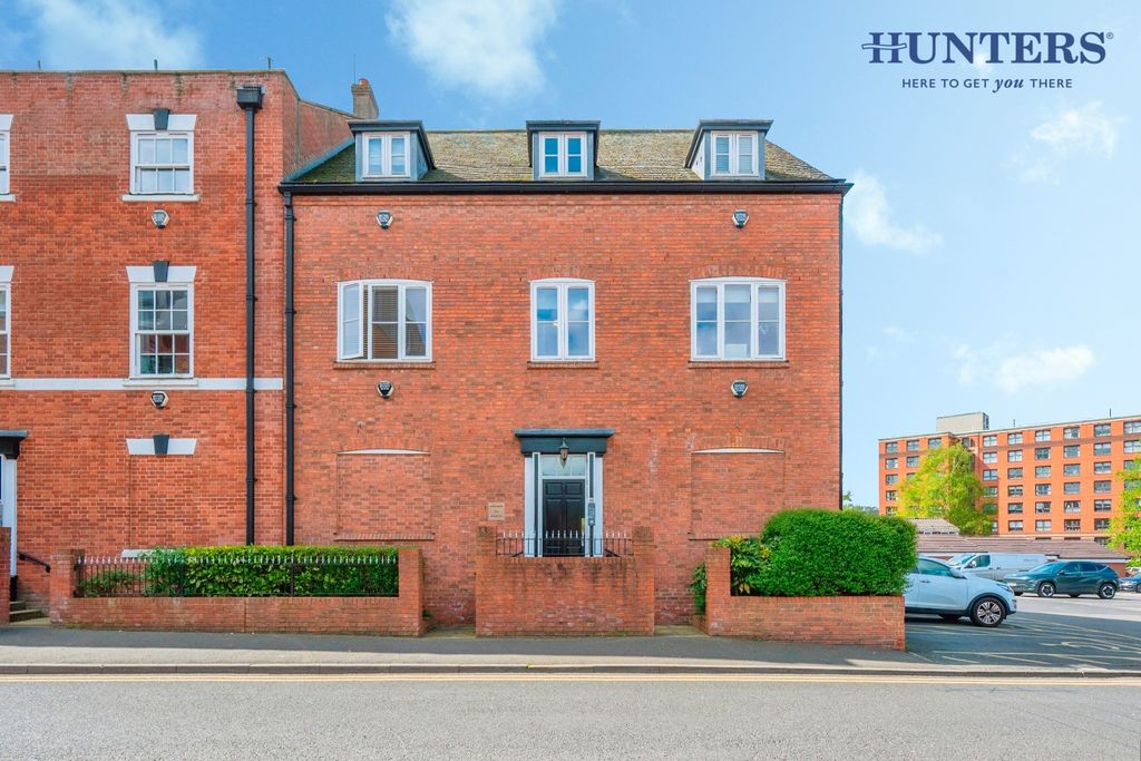 Property photo 1 of 19 Pbox-Img.Jpg