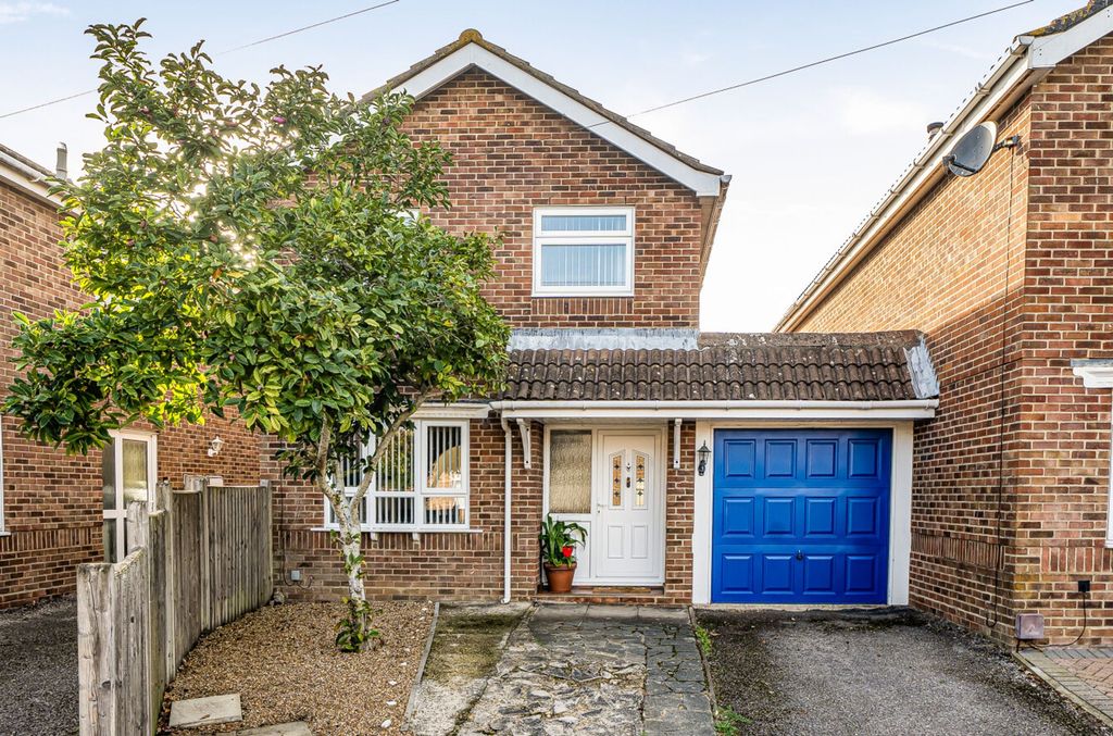 Property photo 1 of 16