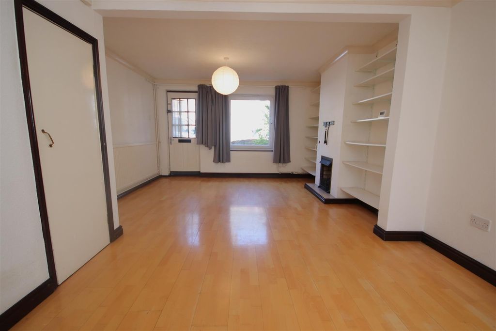 Property photo 3 of 11 Img_2595.Jpg