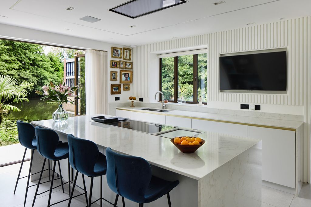 Additional image 22 of 5 bed detached house for saleLakeside Drive II, Esher, Surrey KT10