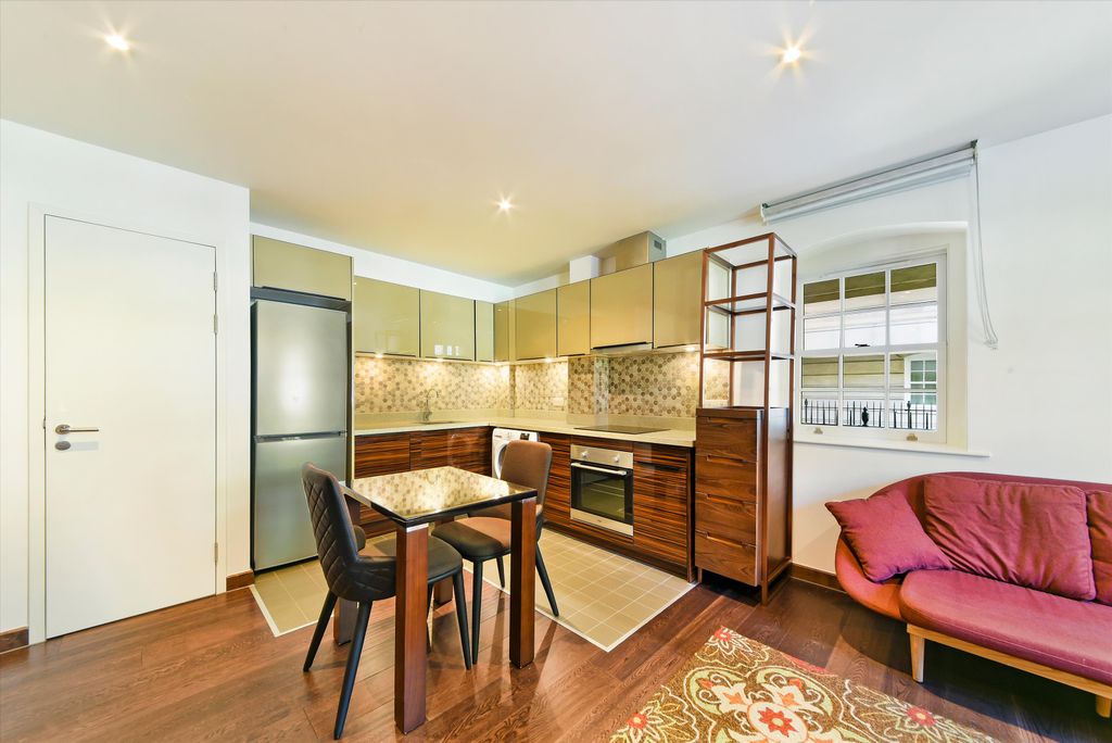 Property photo 2 of 12 Image