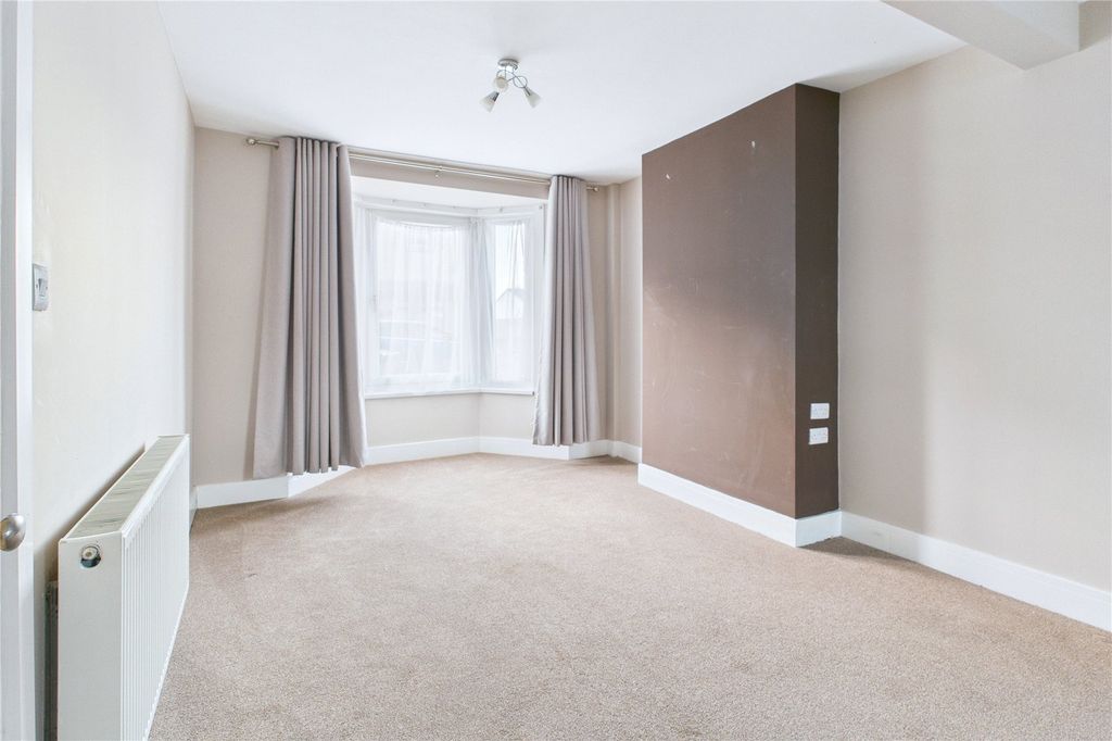 Property photo 2 of 14 Picture No. 06