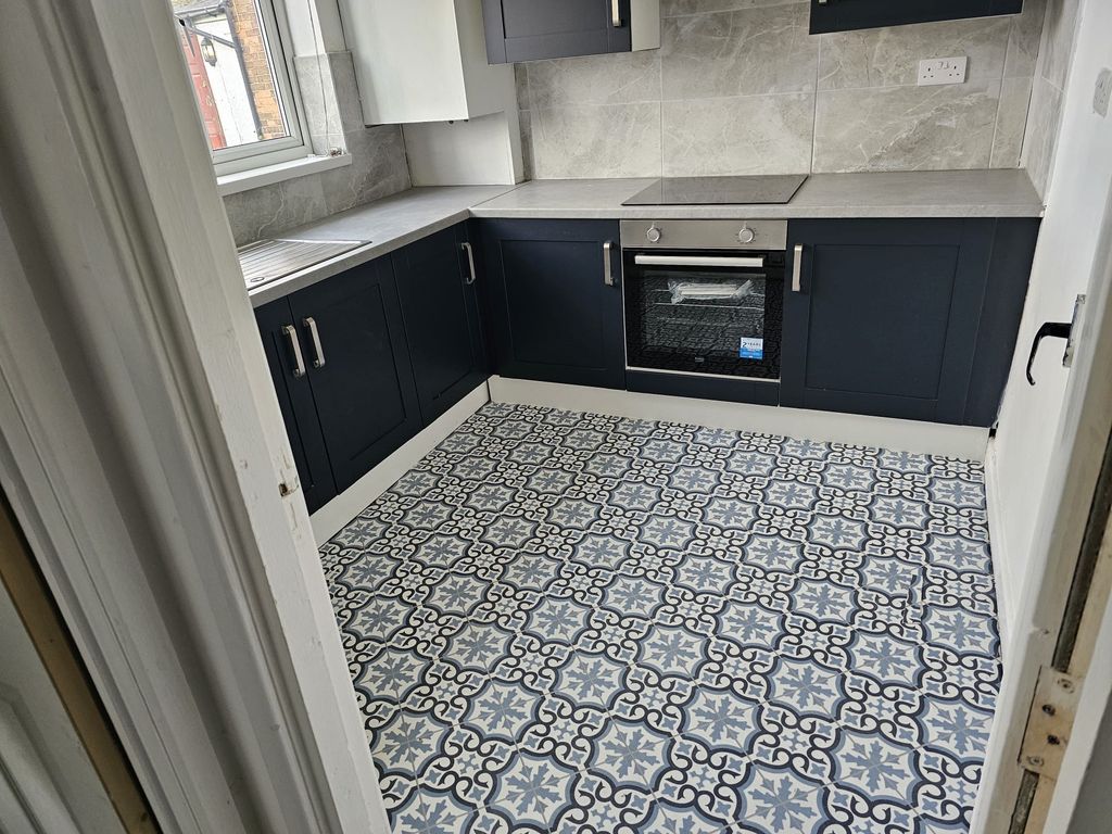 Property photo 2 of 3 Kitchen