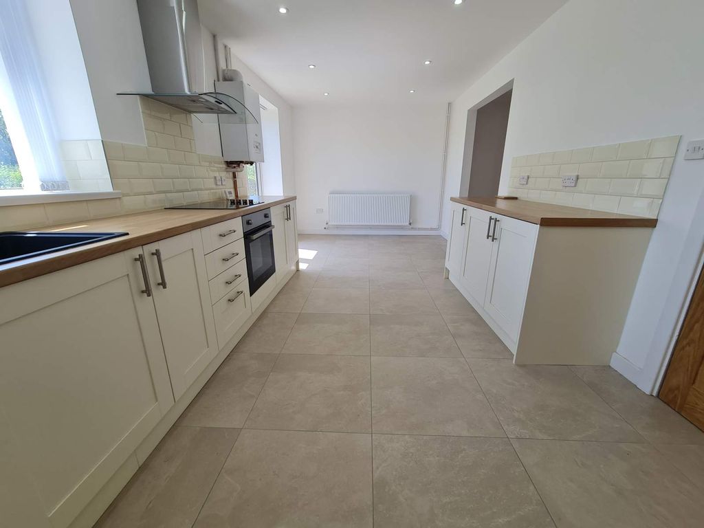 Property photo 2 of 26 Not Specified