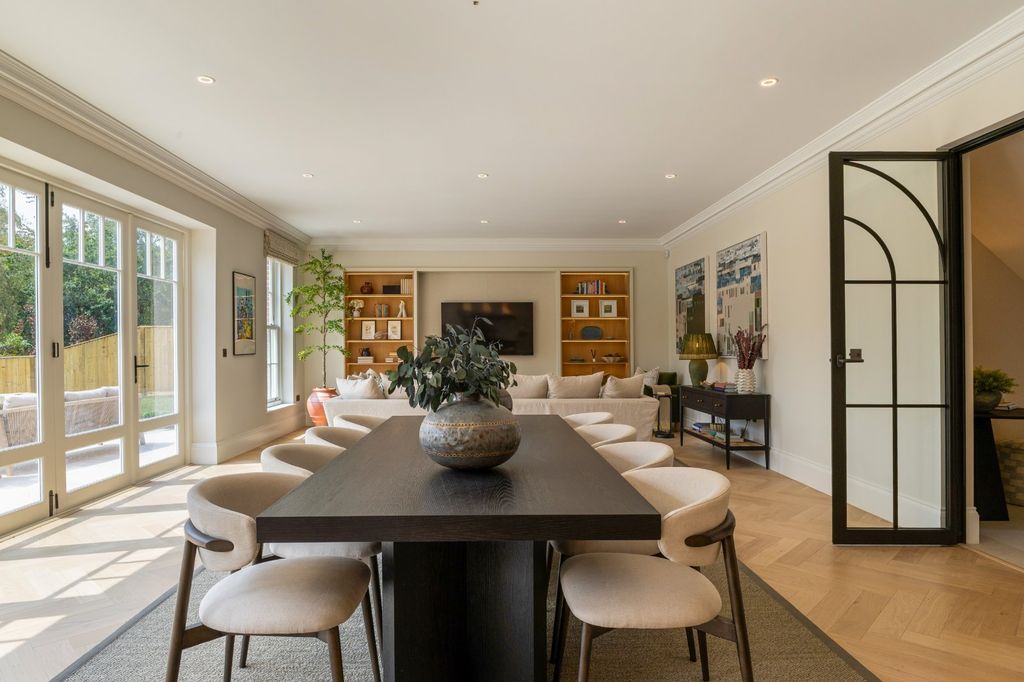 Property photo 2 of 12 Vyne Show Home