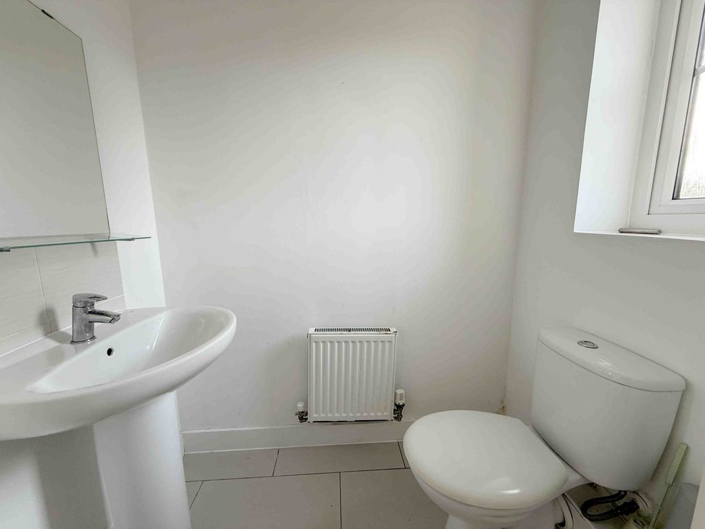 Property photo 3 of 19 Gallery