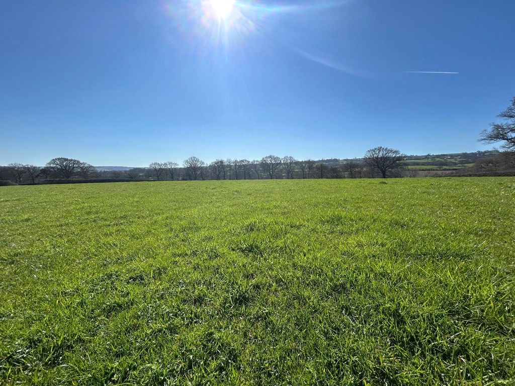 Property photo 1 of 13 Picture No. 25