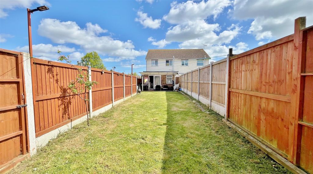 Property photo 2 of 18 Outside - Rear