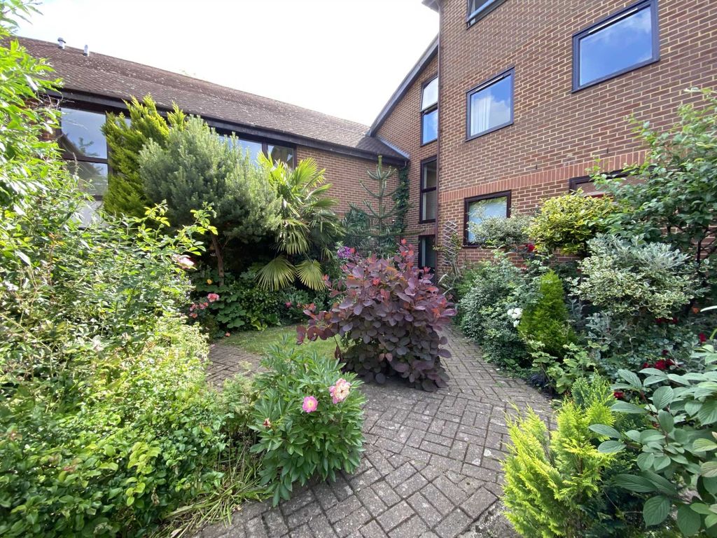 Property photo 3 of 13