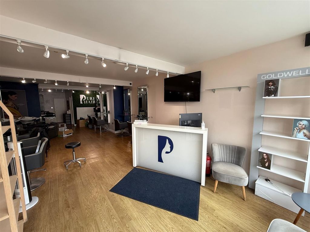 Property photo 2 of 9 9 Market Street Internal-4.Jpg