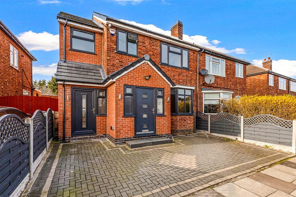 Property photo 1 of 32 Image 1.Jpg