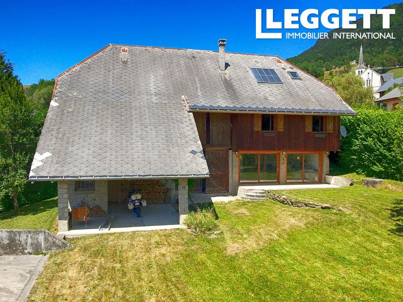 Property photo 2 of 10