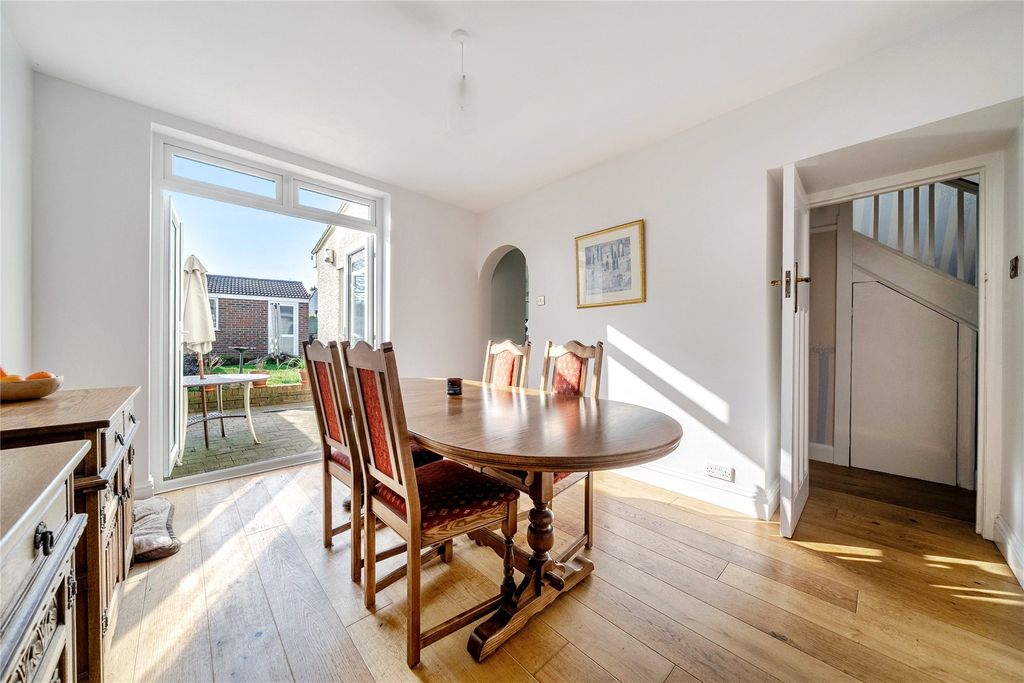 Property photo 3 of 25 Picture No. 05