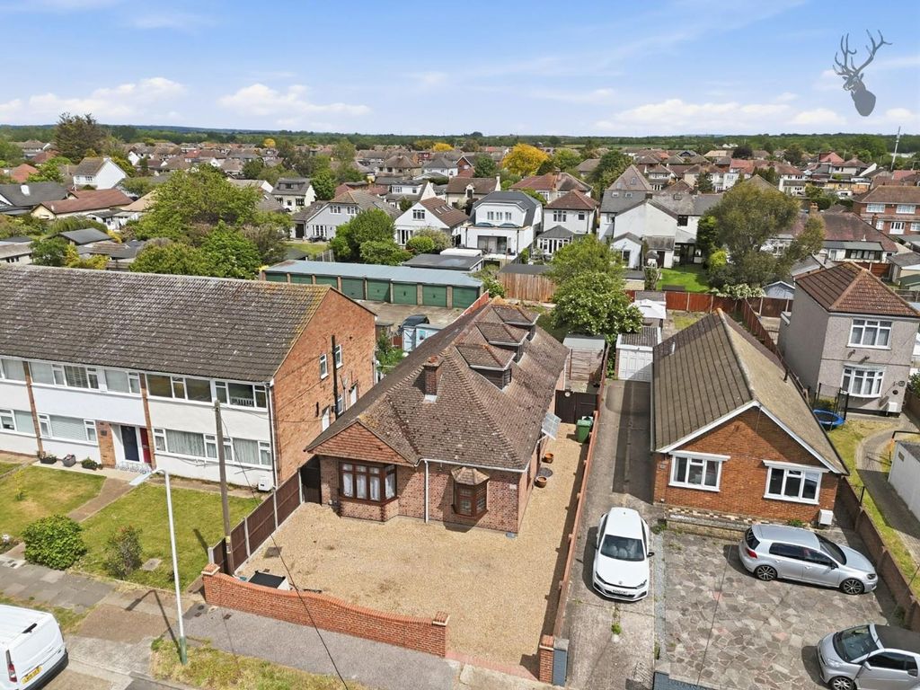 Property photo 1 of 22