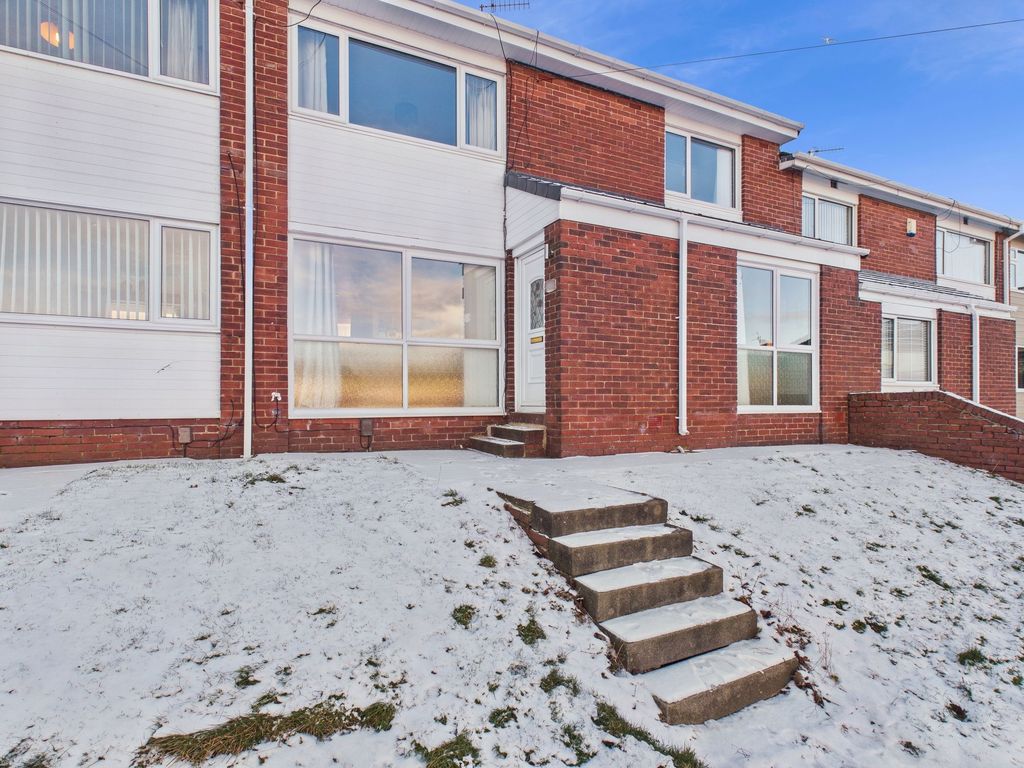 Property photo 1 of 10 External