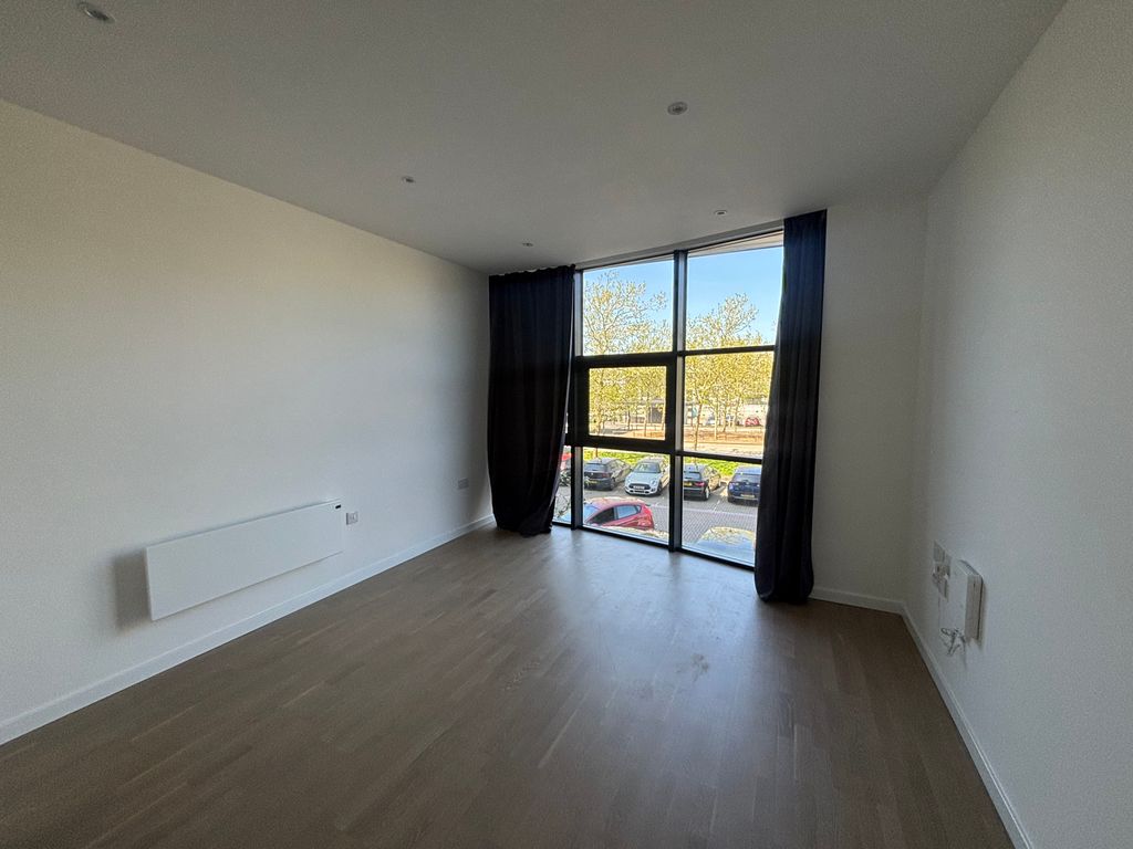 Property photo 3 of 5