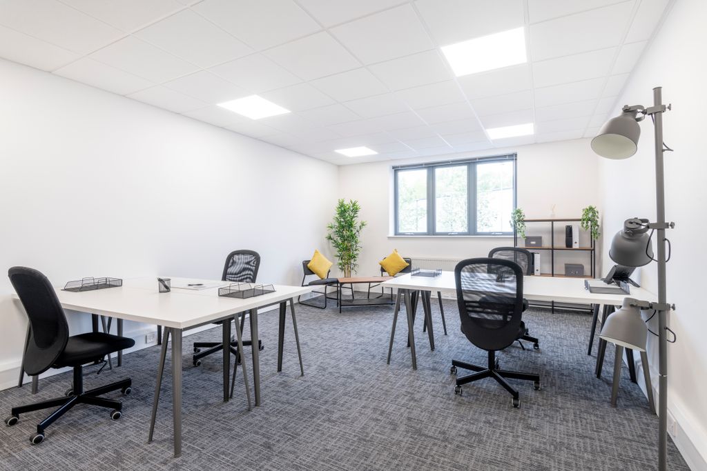 Property photo 3 of 5 Serviced Office