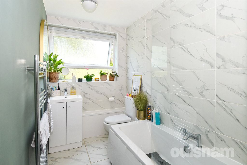 Additional image 18 of 2 bed flat for salePinehurst Drive, Kings Norton, Birmingham, West Midlands B38