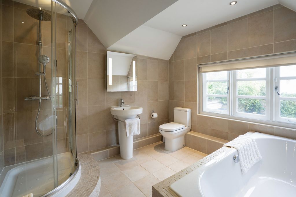 Additional image 13 of 6 bed detached house for sale117 High Street, Lindfield RH16