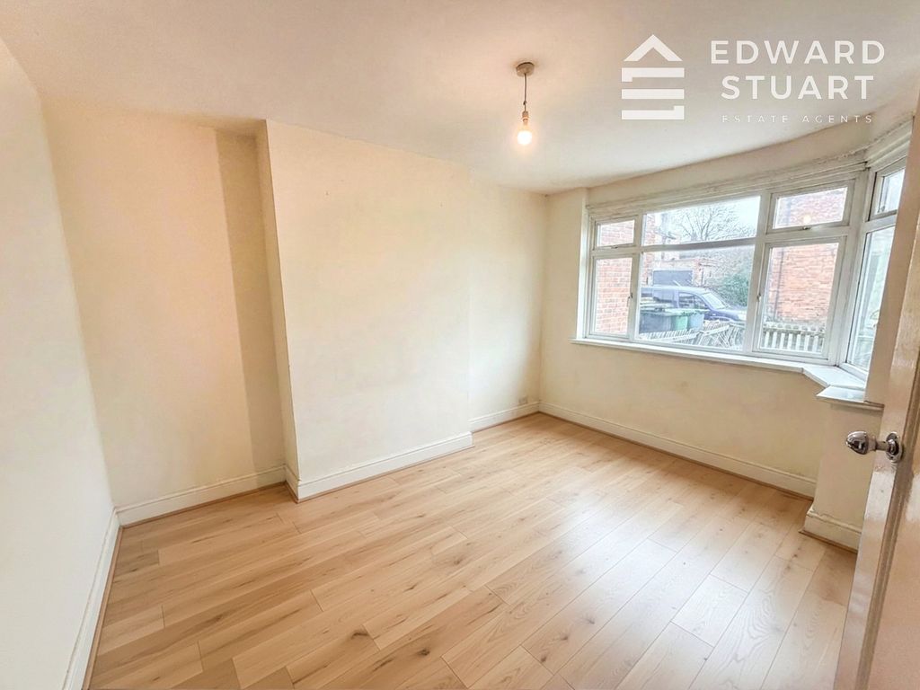 Property photo 3 of 8 Picture No. 02