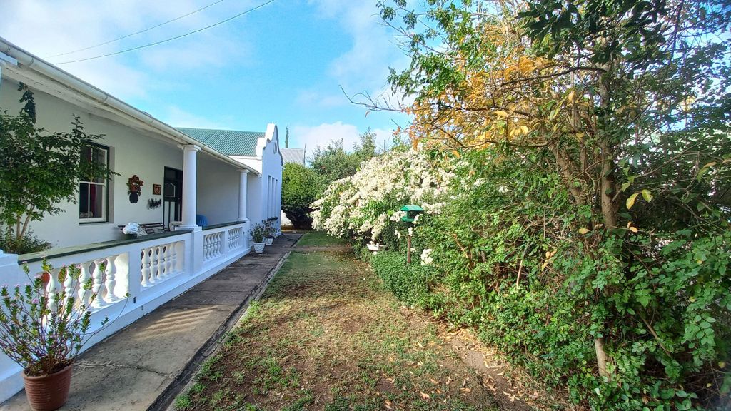 Property photo 2 of 49 1Sr1689185