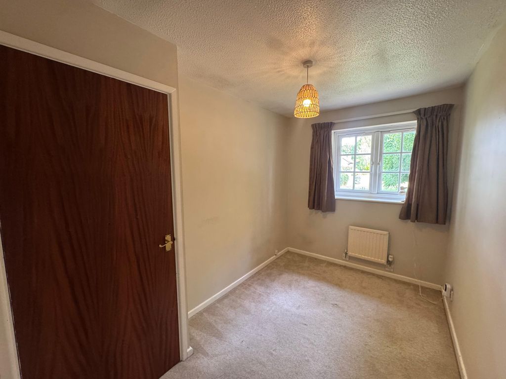 Property photo 3 of 13 32 Churchwood Drive (6).Jpg