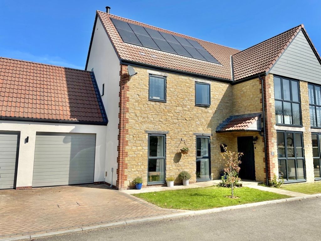 Property photo 1 of 22 Picture No. 44