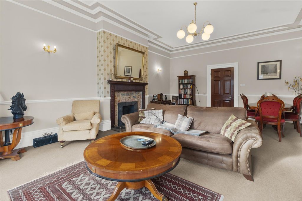 Property photo 2 of 17 Boyne House 2 - T.E_Img_0121.Jpg