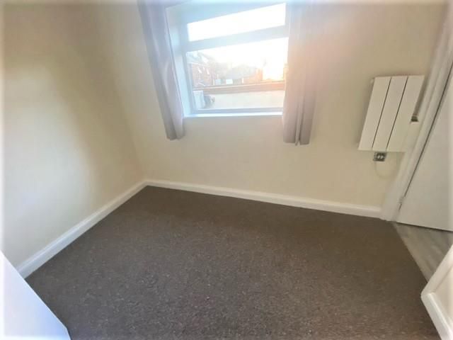 Property photo 3 of 6 Bedroom