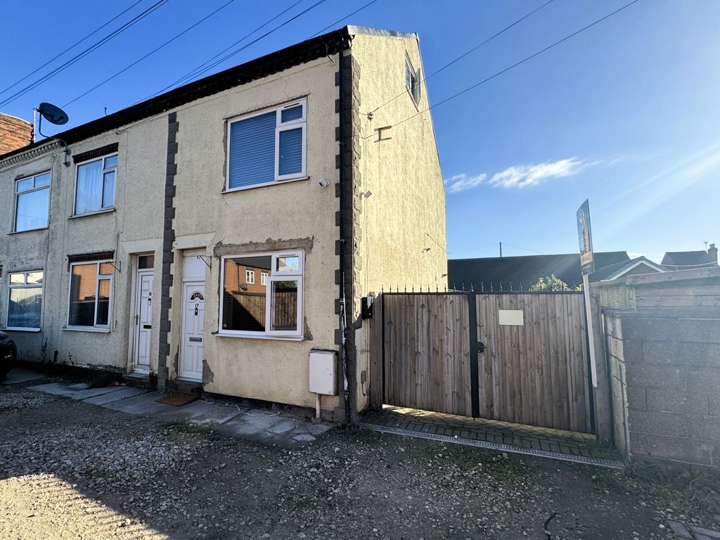 Property photo 1 of 10 Photo 23