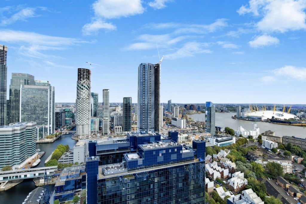 Property photo 2 of 9 Picture No. 04