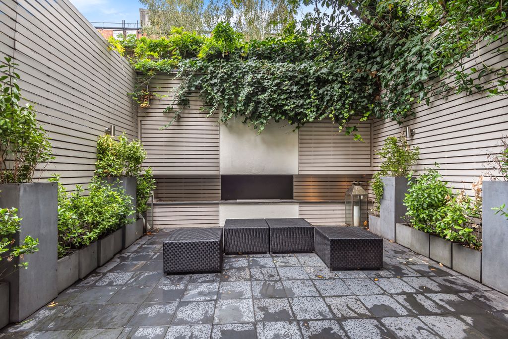 Property photo 3 of 14 Gallery