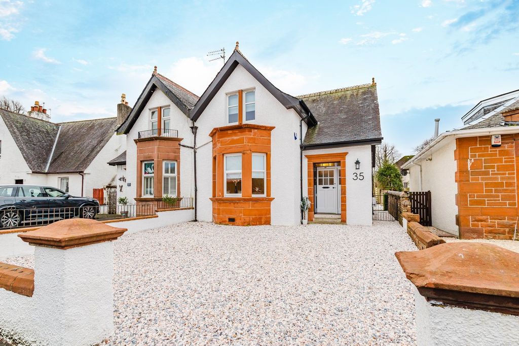 Property photo 1 of 31