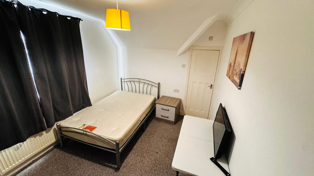 Property photo 1 of 9 Picture No. 01