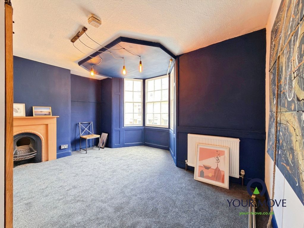 Property photo 3 of 17 Bedroom 2