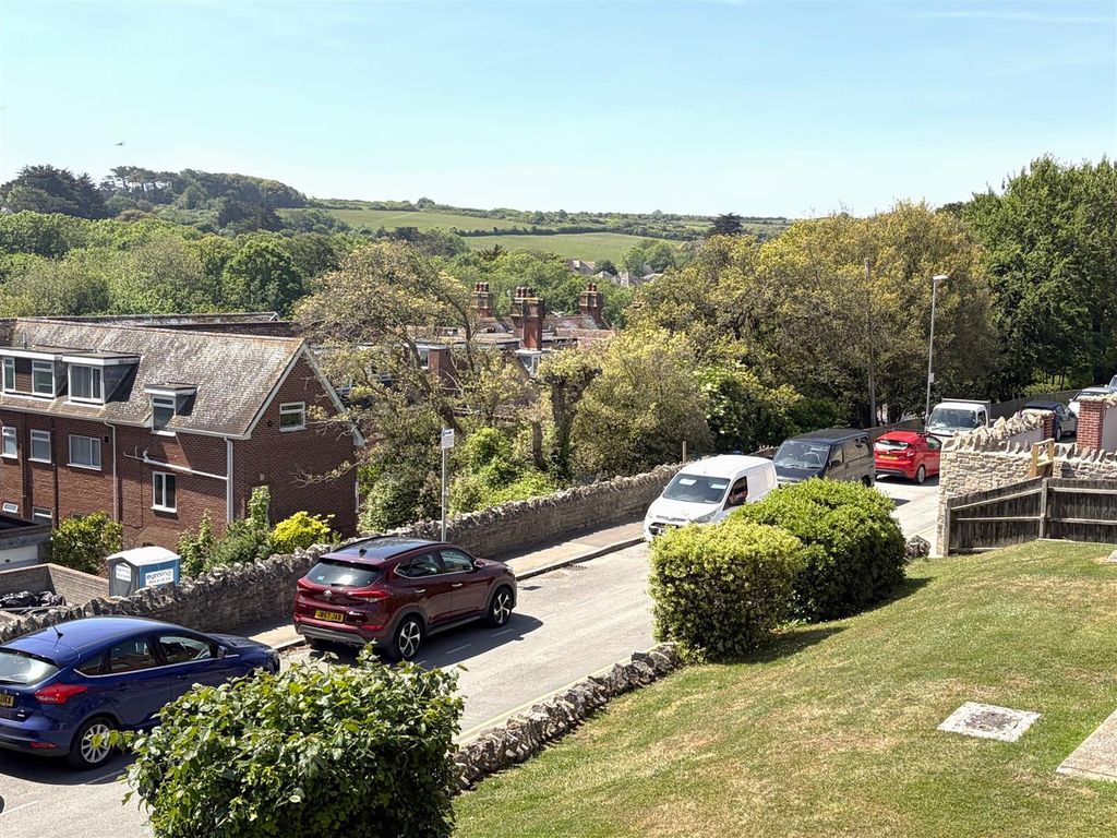 Property photo 1 of 19 4339 Balconydurlstonview.Jpeg