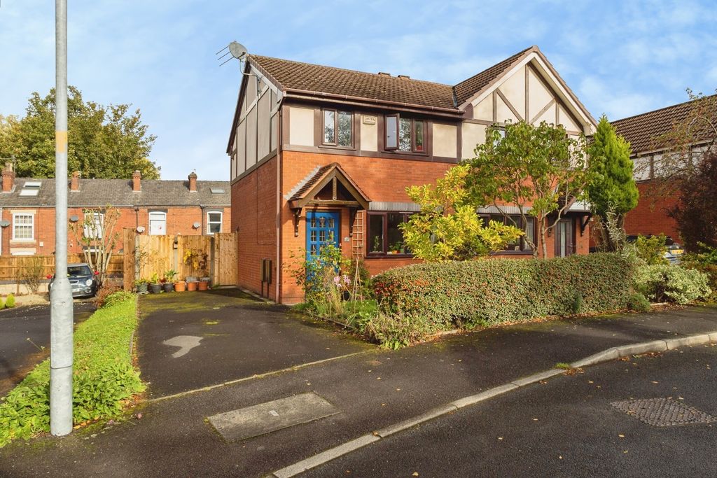 Property photo 1 of 26 Pbox-Img.Jpg