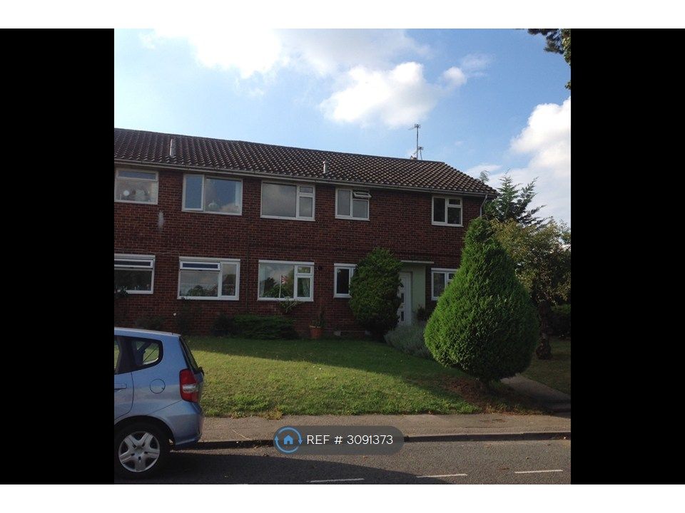 Property photo 2 of 33
