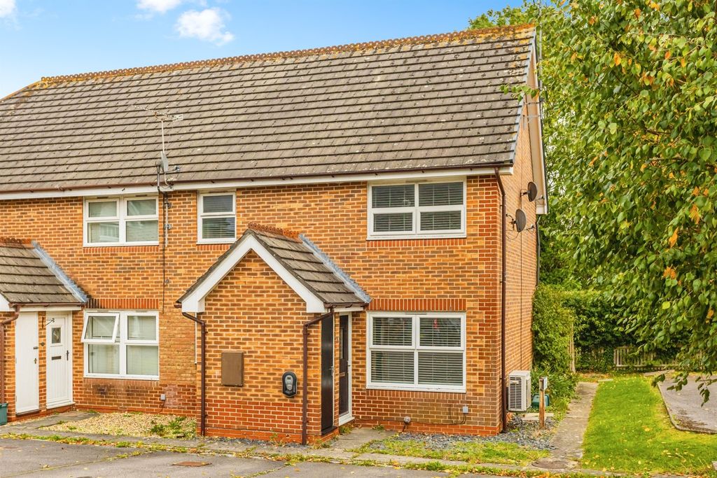 Property photo 1 of 17