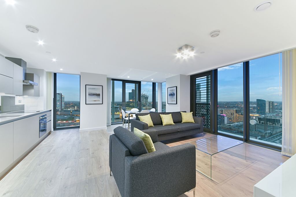 Property photo 1 of 8 Living Area