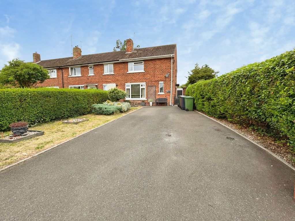 Property photo 1 of 15 Outside