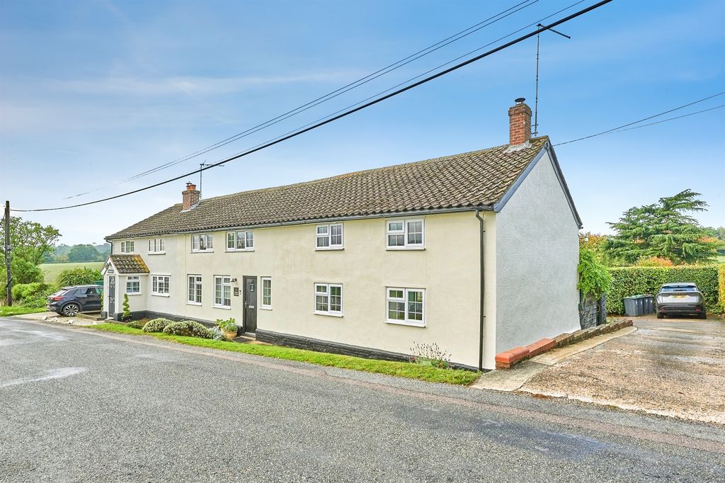 Property photo 1 of 33