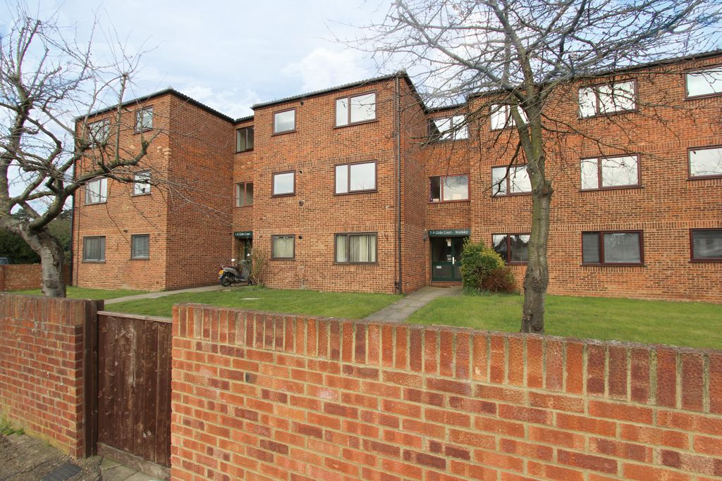 Property photo 1 of 9