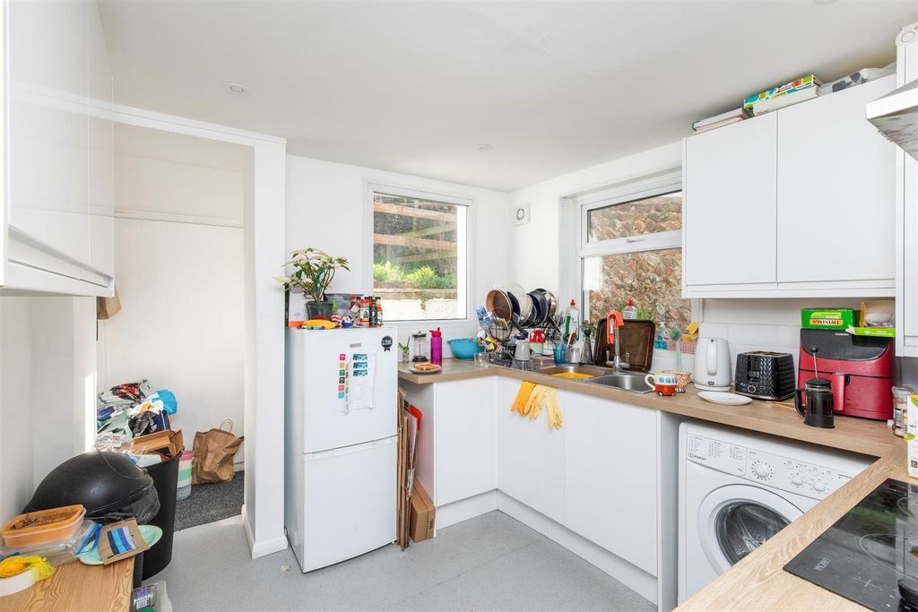 Property photo 2 of 9 Riley Road-2.Jpg