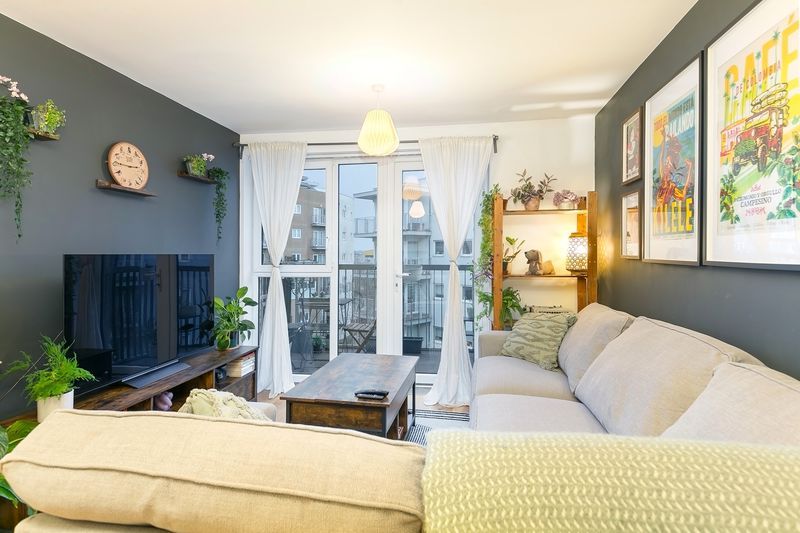 Property photo 2 of 13 Reception Area