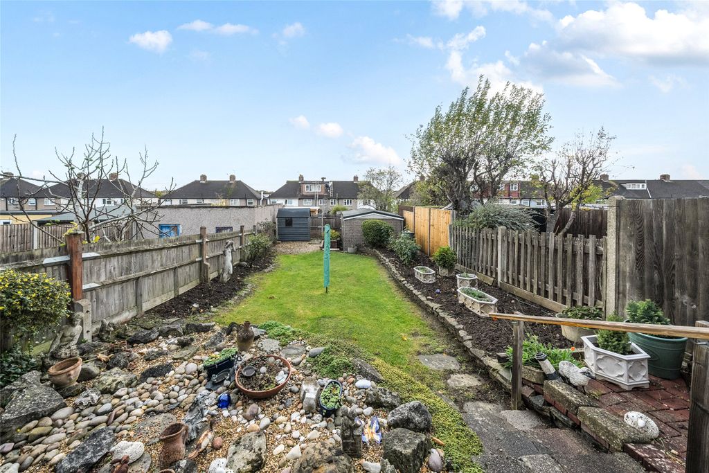 Property photo 3 of 13 Picture No. 10