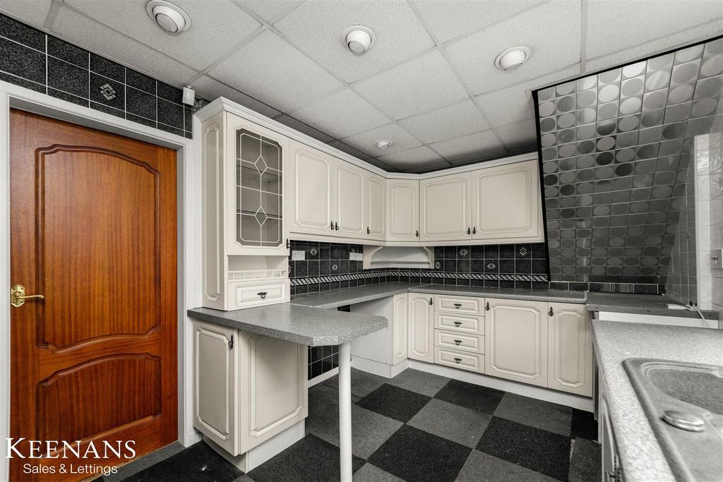 Property photo 3 of 18 Dsc06095.Jpg