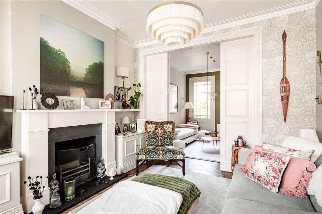 Property photo 3 of 16 Fielding Road-2.Jpg